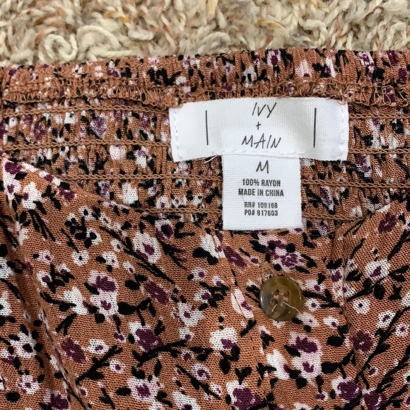 IVY & MAIN Square Neck Button Peplum Rust Top - Picture 3 of 5